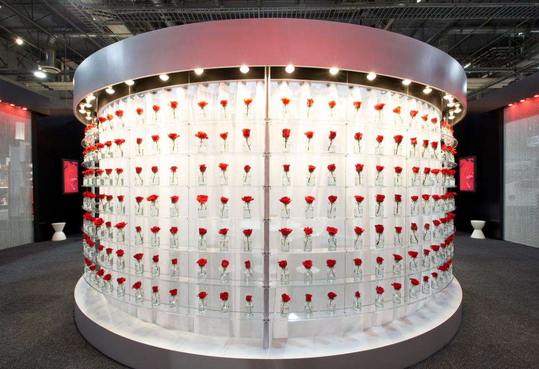Wall of roses in trade show display